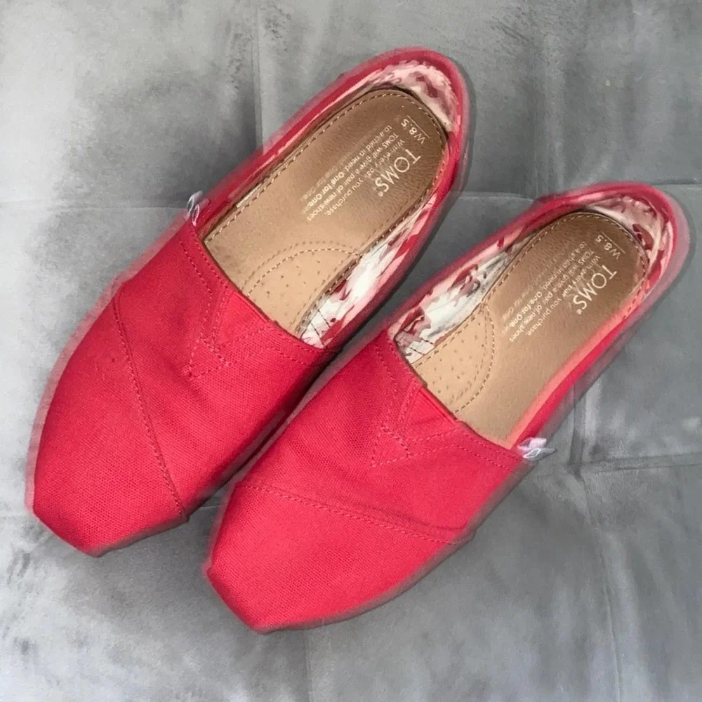 Toms Red Classic Canvas Slip-on Shoes